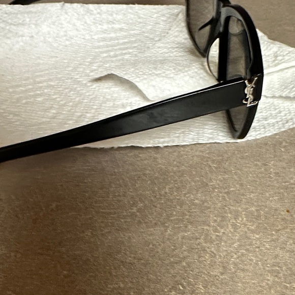 Saint Laurent Black Sunglasses with Case and Cloth main image 4